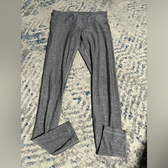 Lululemon wunder under size 8 gray - Picture 2 of 4